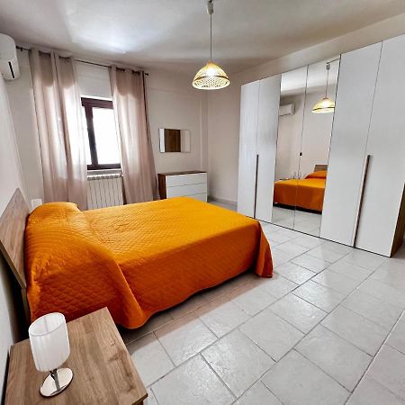 Casa Vacanze Febo Apartment Палермо Екстериор снимка
