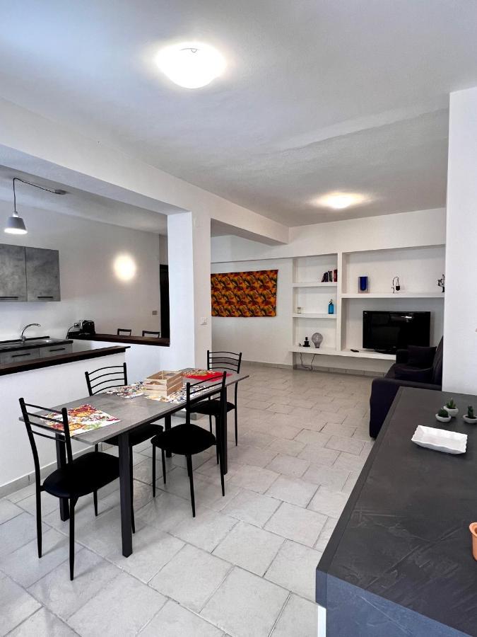 Casa Vacanze Febo Apartment Палермо Екстериор снимка