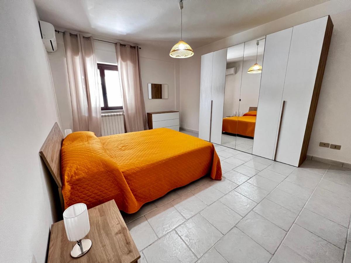 Casa Vacanze Febo Apartment Палермо Екстериор снимка
